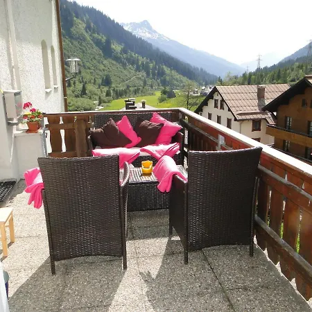 Haus 7 Otel Stuben am Arlberg