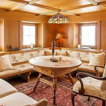 Hotel Haus 7 Stuben am Arlberg
