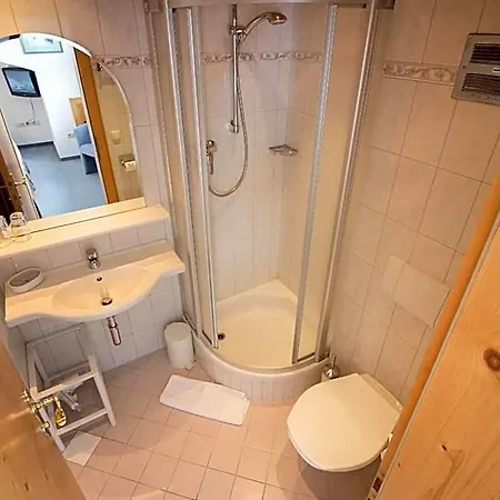Hotel Haus 7 3*